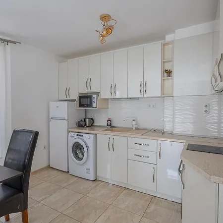 Sea Garden Marina 3 Апартаменты